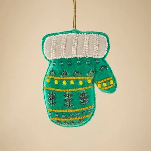 Glove Hanging Decoration - Green, Beaded