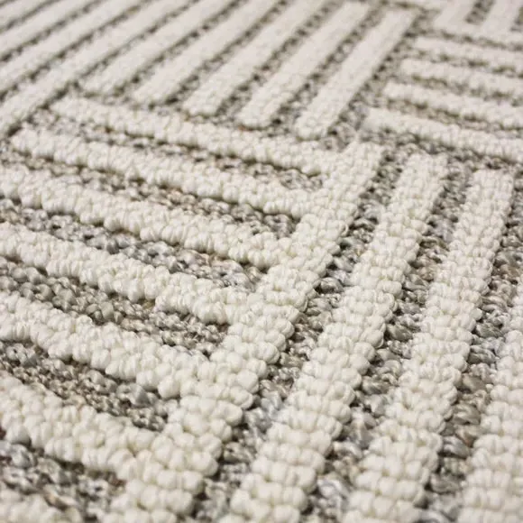 Grid Washable Rug with Bobble Texture - Ivory