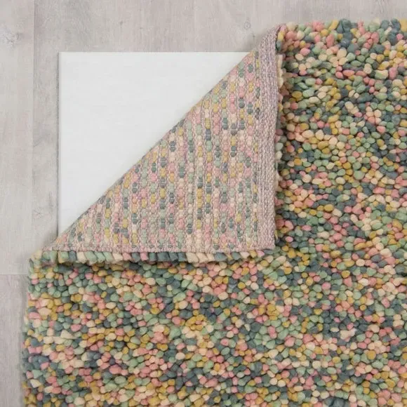 Hand-Crafted Wool Rug - Pastel, Wool