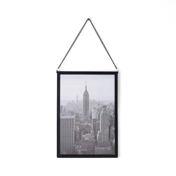 Hanging Chain Photo Frame - Black, Metal