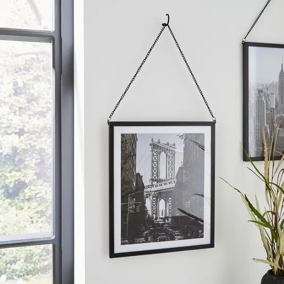 Hanging Chain Photo Frame - Black, Metal