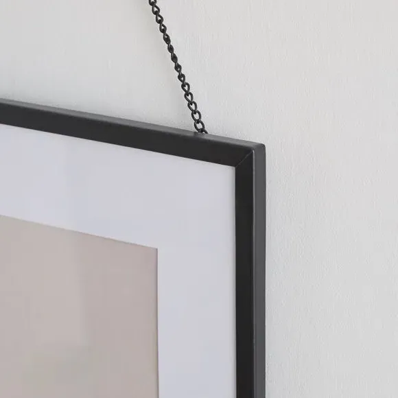 Hanging Chain Photo Frame - Black, Metal