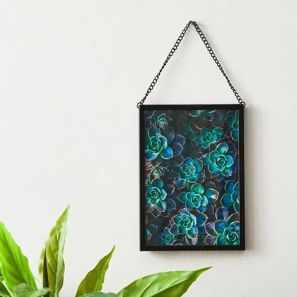 Hanging Chain Photo Frame - Black, Metal