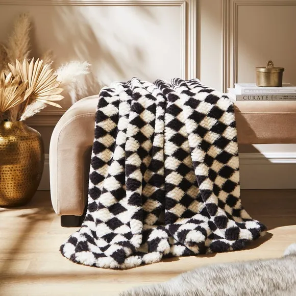 Harlequin Throw Blanket - Black/White, Faux Fur image