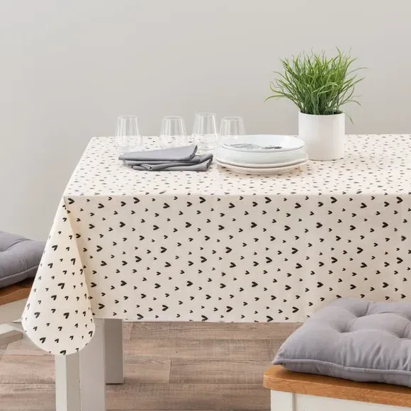 Heart Print Tablecloth - Multicolor, Flannel image
