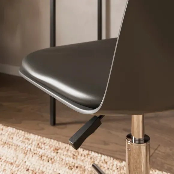 Height Adjustable Office Chair - Black