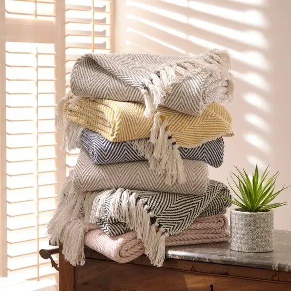 Herringbone Throw Blanket - Blush, Cotton