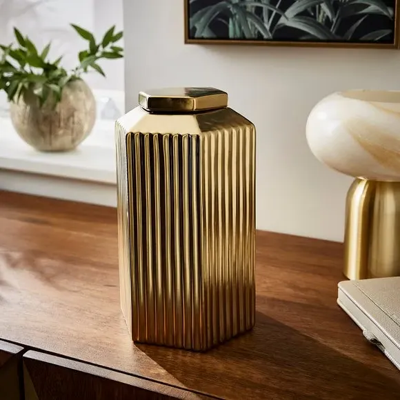 Hexagonal Ginger Jar with Ribbed Texture - Gold