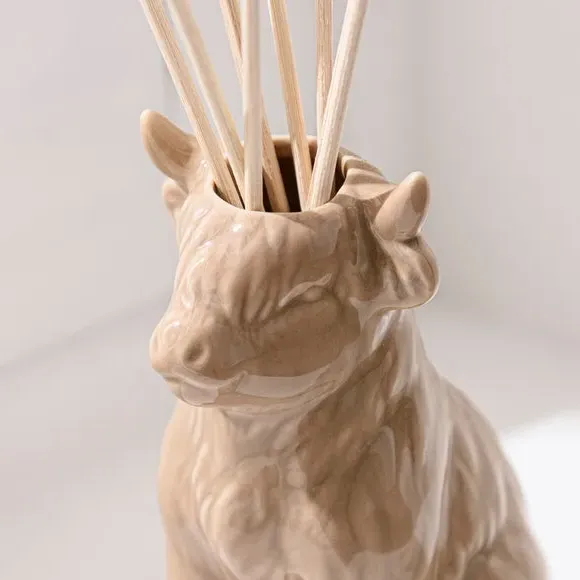 Highland Cow Reed Diffuser - Brown, Ceramic