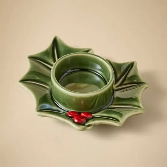 Holly Tealight Holder - Green, Ceramic