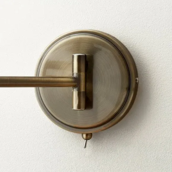 Industrial Wall Light with Extendable Arm - Brass