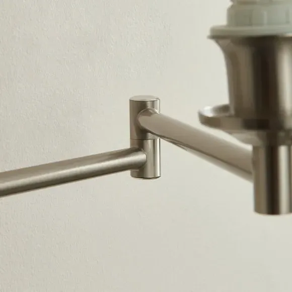 Industrial Wall Light with Extendable Arm - Chrome