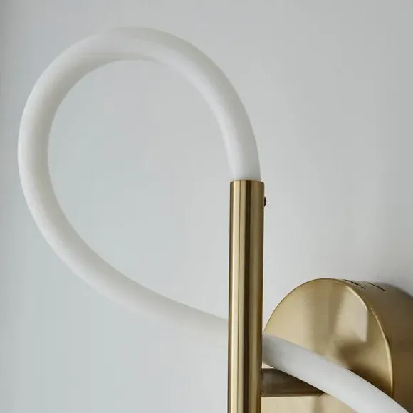 Integrated LED Wall Light - Gold, Metal