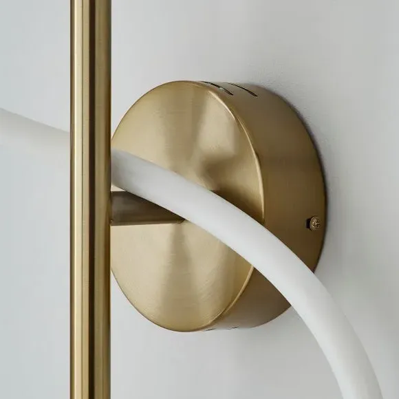 Integrated LED Wall Light - Gold, Metal