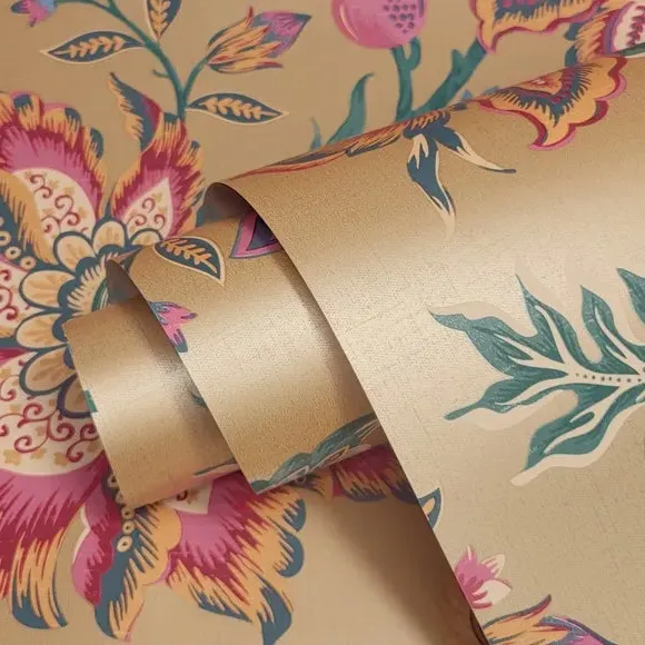 Jacobean Wallpaper with Metallic Accents - Gold