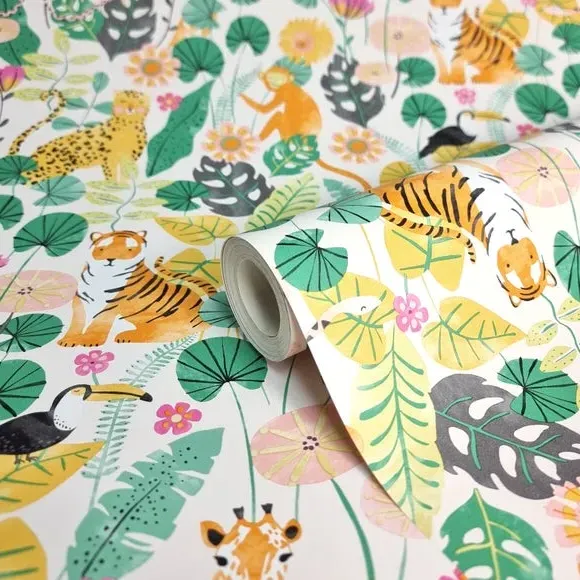 Jungle Pattern Wallpaper - Multicoloured