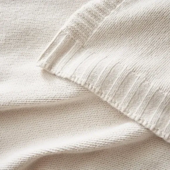 Large Knitted Throw Blanket - Cream