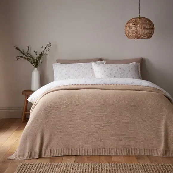 Large Knitted Throw Blanket - Natural
