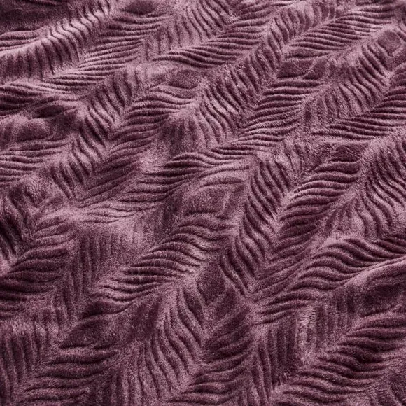 Leaf Pattern Throw Blanket - Thistle, Fleece