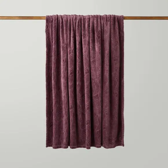 Leaf Pattern Throw Blanket - Thistle, Fleece
