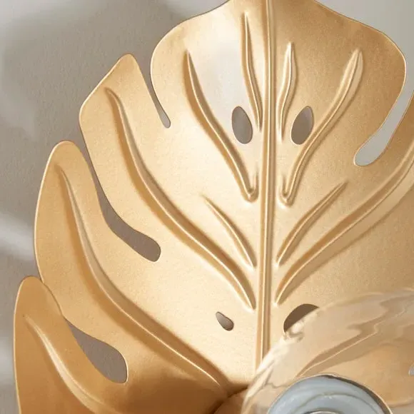 Leaf Wall Light with IP44 Rating - Gold