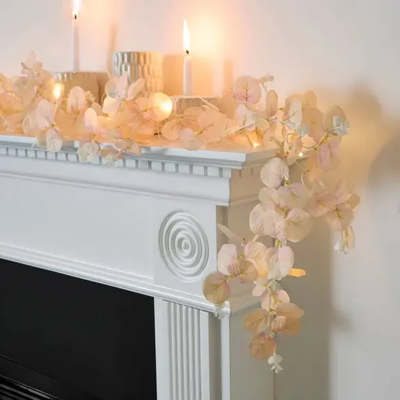 LED Eucalyptus Garland with 15 Lights - Cream