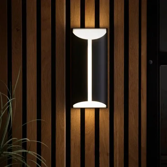LED Wall Light IP65 Rated - Black