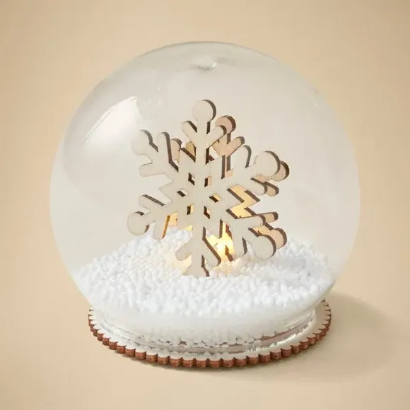 Light Up Snow Globe - Snowflake Design