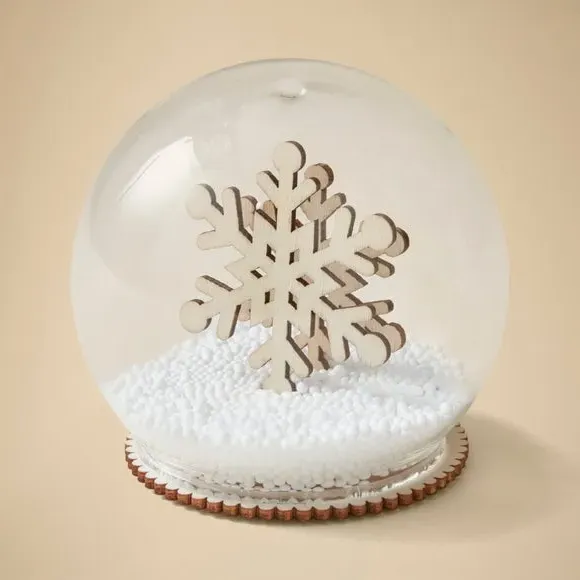 Light Up Snow Globe - Snowflake Design