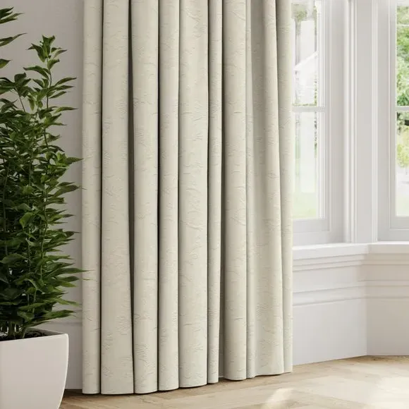 Made to Measure Curtains Leaf Trail - Ivory, Cotton image