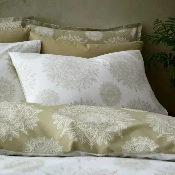 Mandala Duvet Cover & Pillowcase Set - Olive