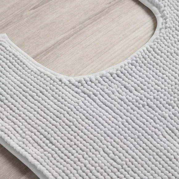 Mini Bobble Pedestal Mat - White, Polyester