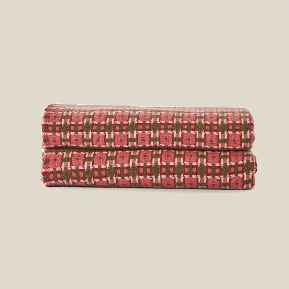 Mini Plaid Throw Blanket with Tassels - Pink