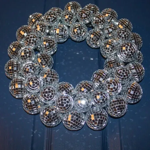 Mirror Ball Wreath - Silver