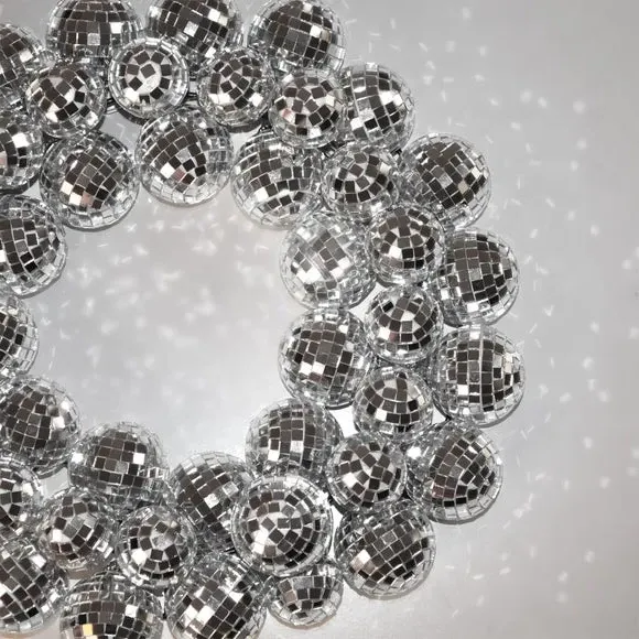Mirror Ball Wreath - Silver