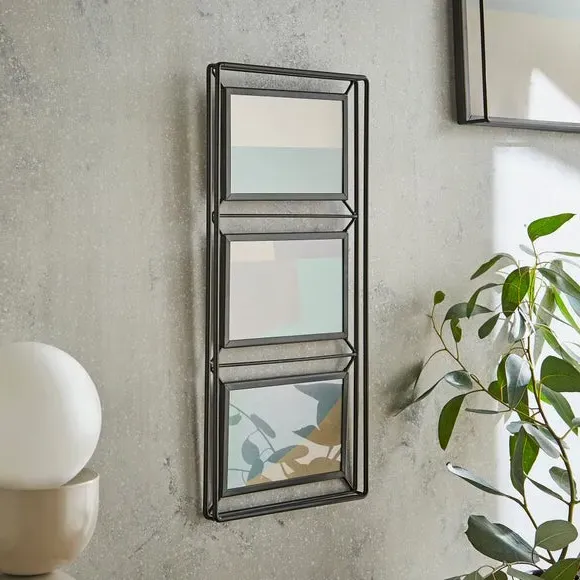 Multi Photo Frame Panel Design - Black image