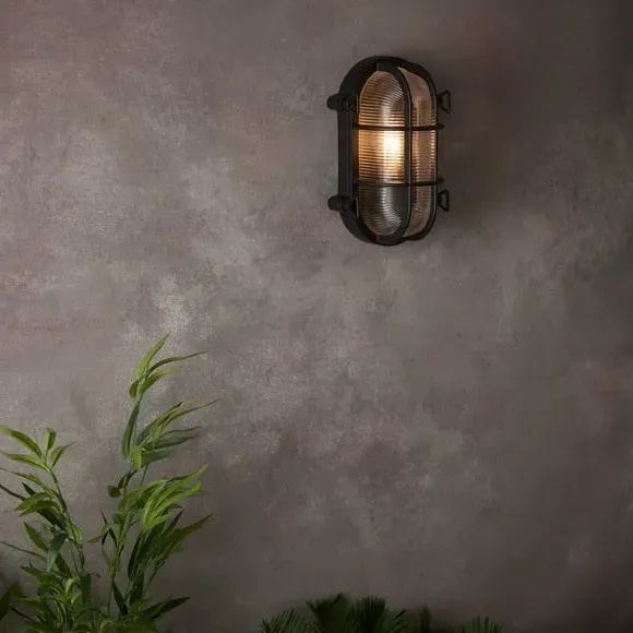 Outdoor Wall Light with Ribbed Glass - Black