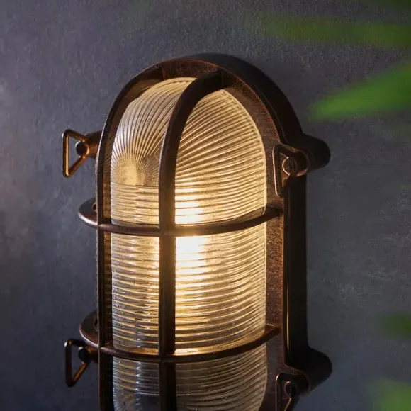 Outdoor Wall Light with Ribbed Glass - Bronze