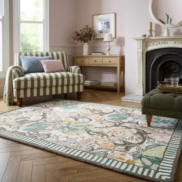 Oval Floral Rug with Loop Pile - Multicoloured, Wool