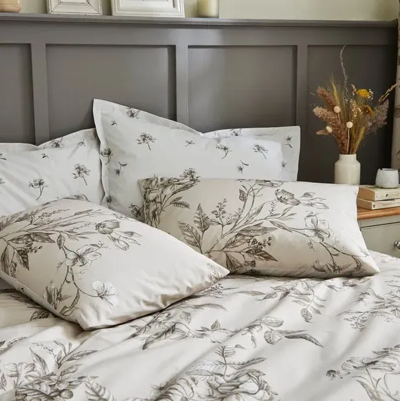 Oxford Pillowcase Etched Floral - Natural, Cotton