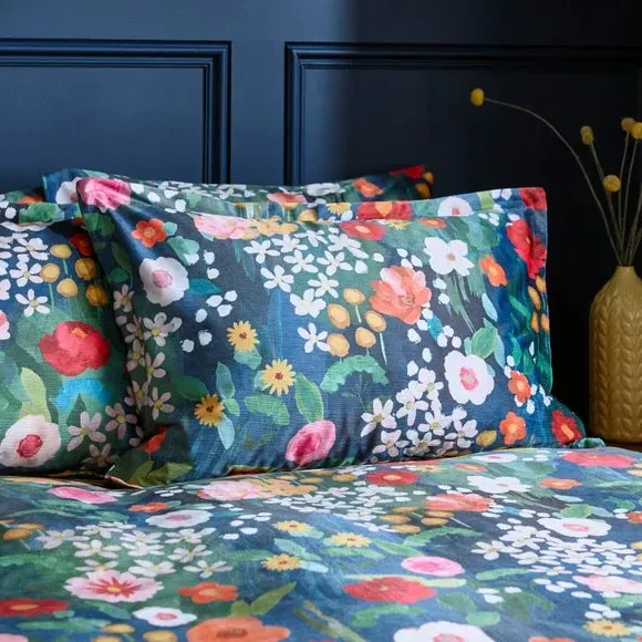 Oxford Pillowcase Floral Print - Navy, Polyester image