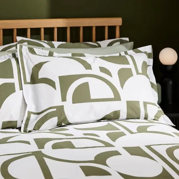 Oxford Pillowcase Geometric Design - Olive image