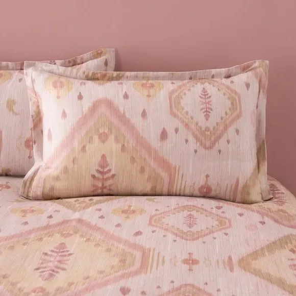 Oxford Pillowcase Ikat Print - Blush, Cotton image