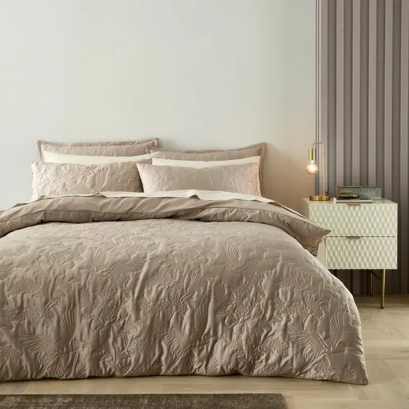 Oxford Pillowcase with Button Closure - Champagne