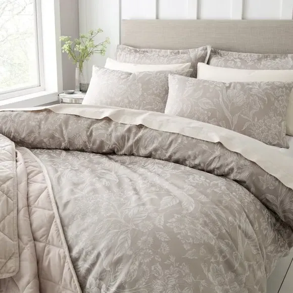 Oxford Pillowcase with Button Closure - Grey