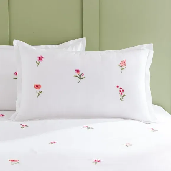 Oxford Pillowcase with Embroidery - Pink, Polyester image