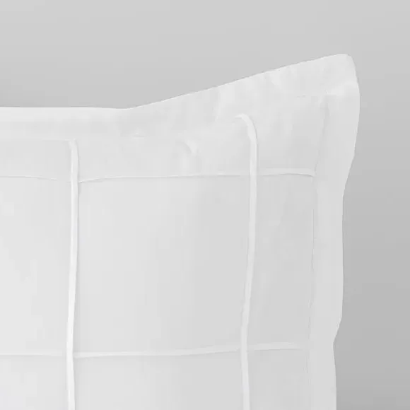 Oxford Pillowcase with Pintuck Design - White