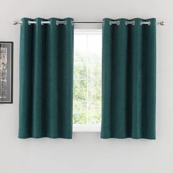 Pair Eyelet Curtains with Geometric Design - Green