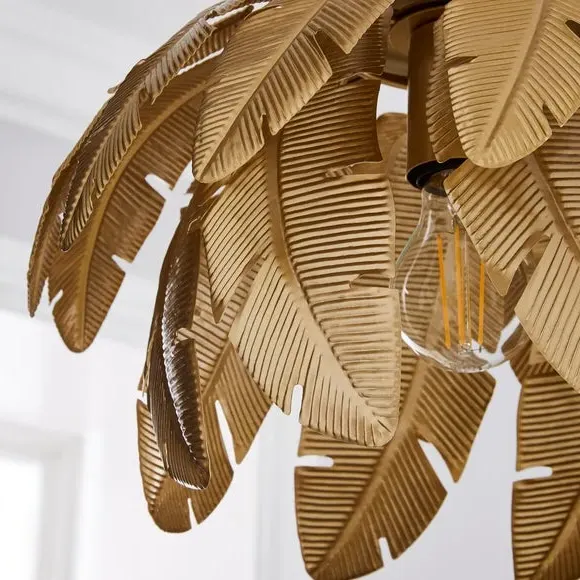 Palm Leaf Pendant Light - Gold