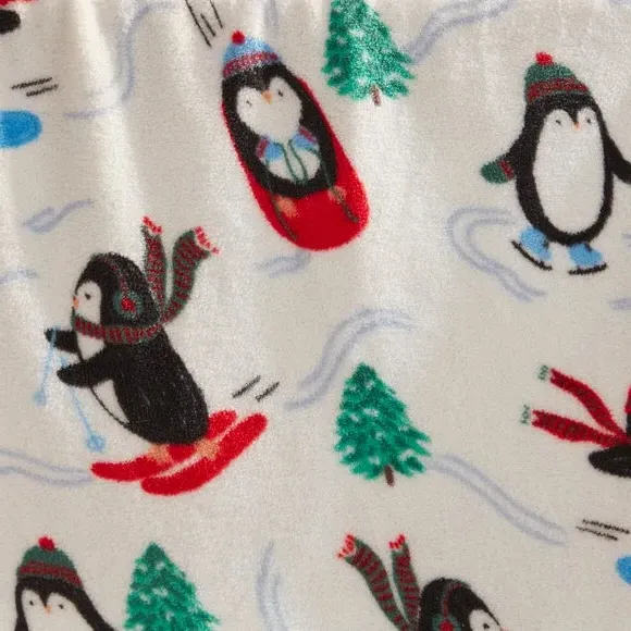 Penguin Print Throw Blanket - White, Fleece